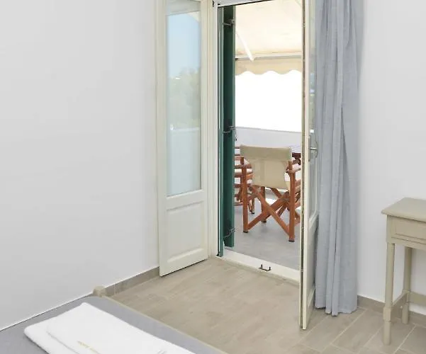 بيت ضيافة Sunshine Naxos City