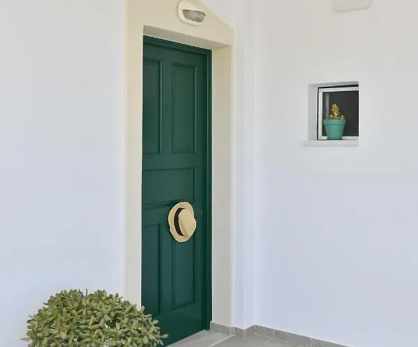 بيت ضيافة Sunshine Naxos City