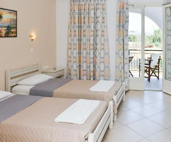 بيت ضيافة Sunshine Naxos City