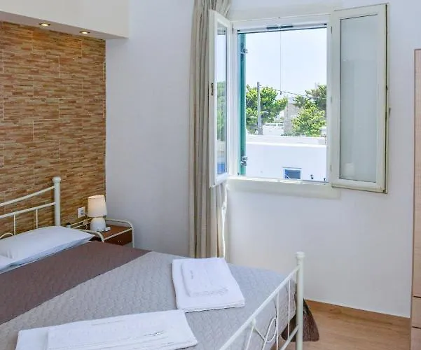 Sunshine Gasthuis Naxos City