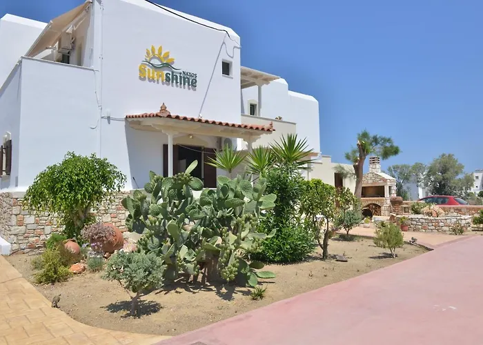 بيت ضيافة Sunshine Naxos City